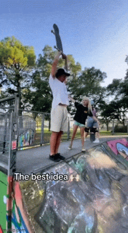 Acid GIFs, May 14 (25 gifs) Acid GIFs, May 14 (25 gifs)