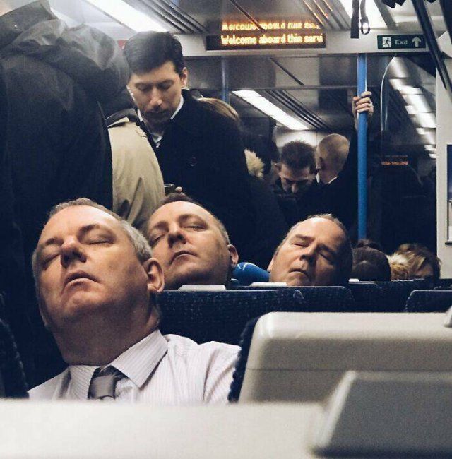 Unusual Photos From Around The World (19 pics)