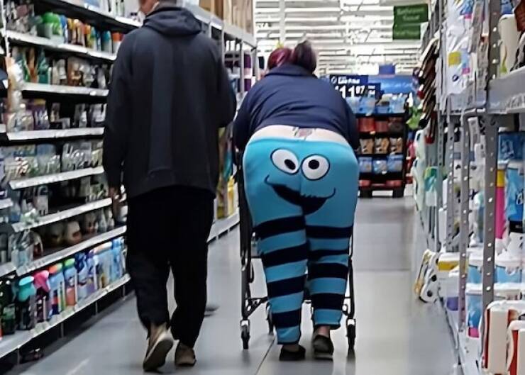 Strange Clothes (15 pics)