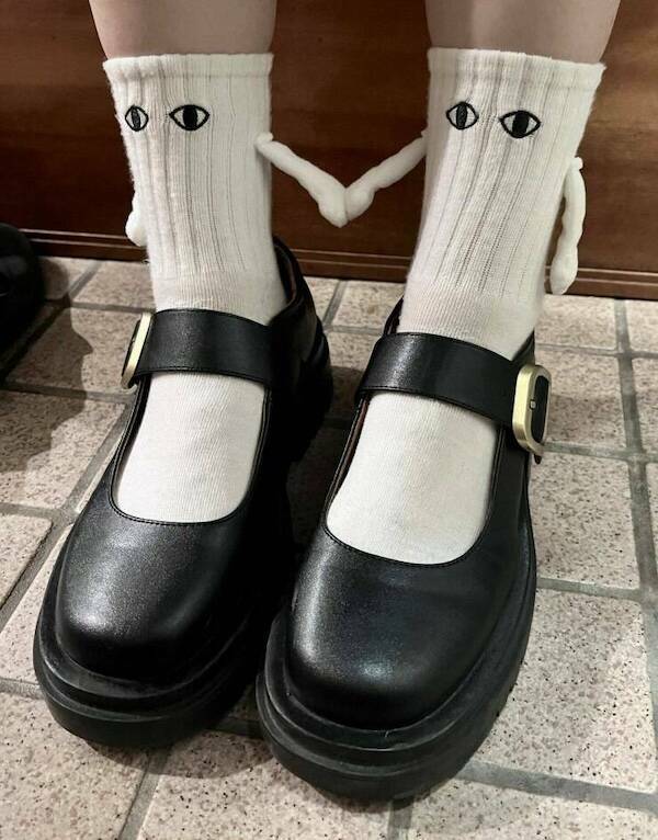 Strange Clothes (15 pics)