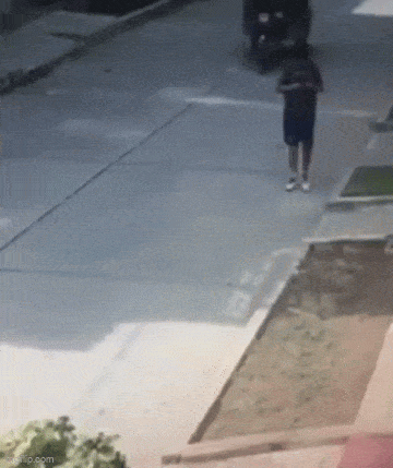 Acid GIFs, May 21 (25 gifs) Acid GIFs, May 21 (25 gifs)