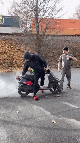 Acid GIFs, May 21 (25 gifs) Acid GIFs, May 21 (25 gifs)
