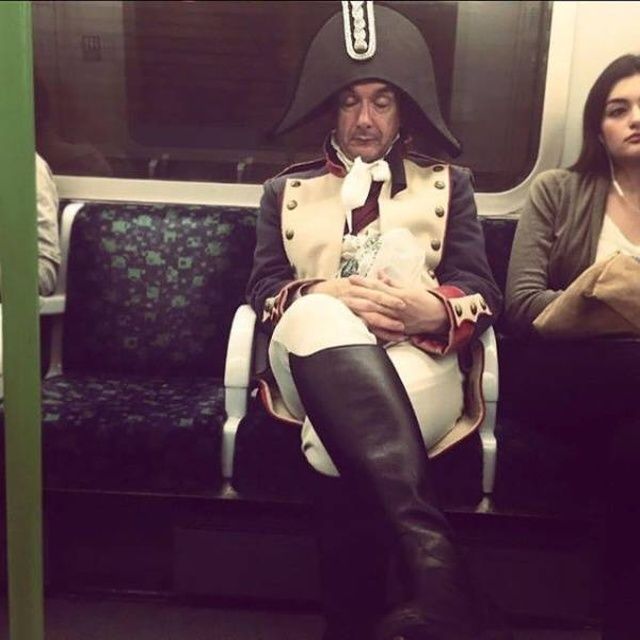 Strange People On Public Transport (23 pics)