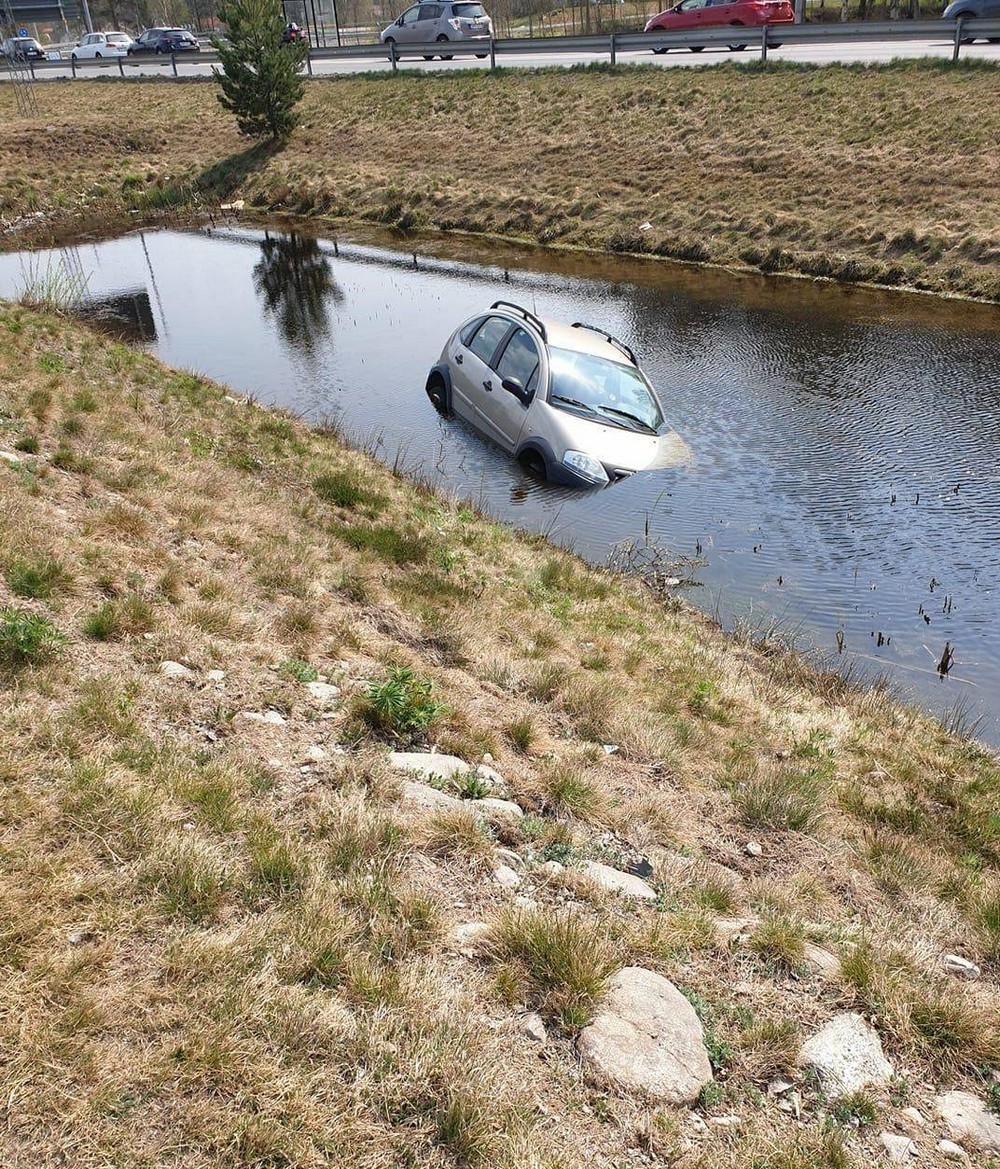 Bad Days Happen (25 pics)