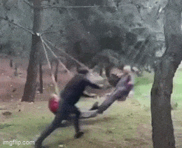 Acid GIFs, May 27 (25 gifs) Acid GIFs, May 27 (25 gifs)