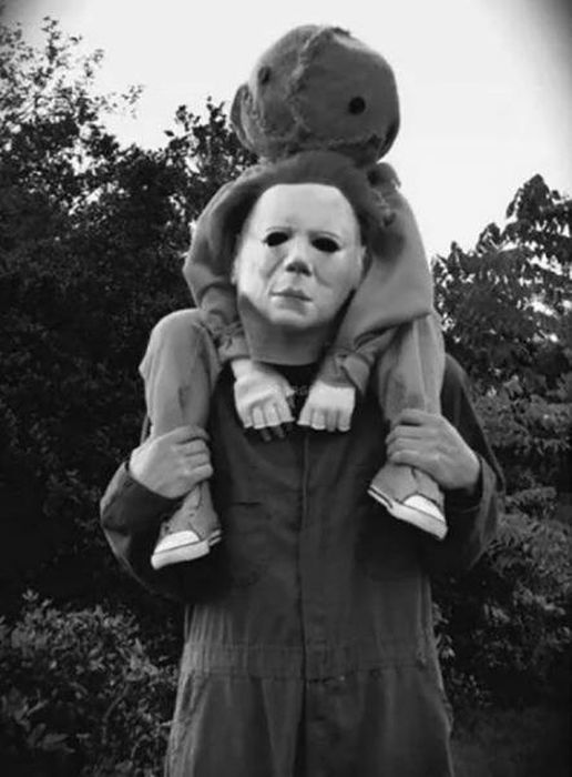 Creepy Photos (18 pics)