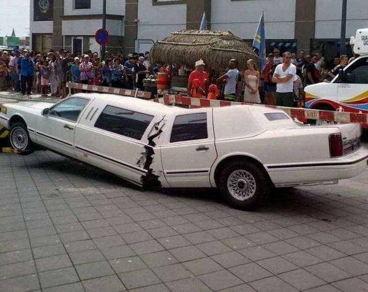 Bad Days Happen (27 pics)