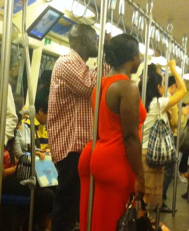 Strange People In The Subway (21 pics)