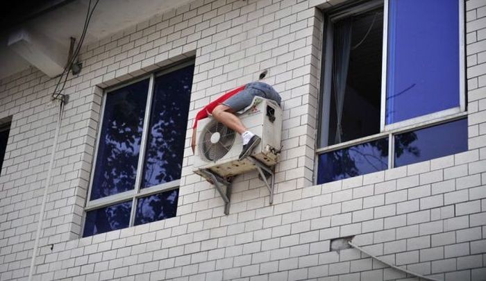 They Don't Care About Safety (23 pics)