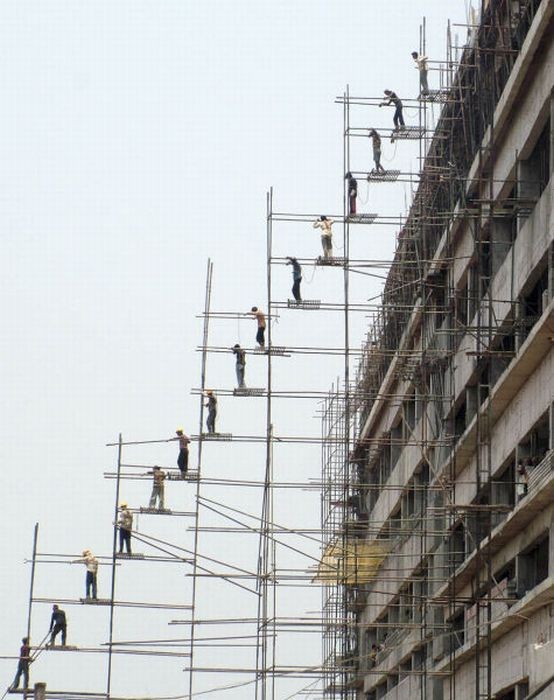 They Don't Care About Safety (23 pics)