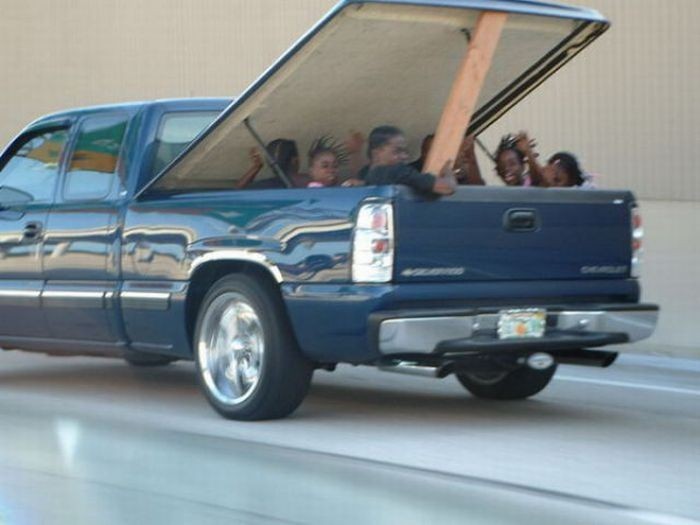 They Don't Care About Safety (23 pics)