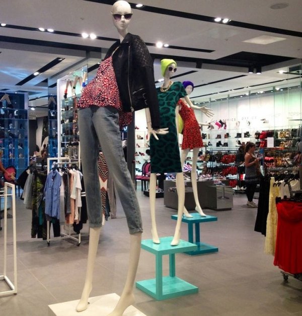Scary Mannequins (16 pics)