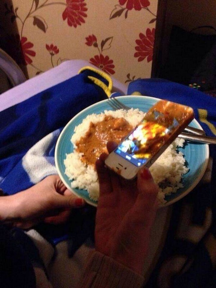 Bad Days Happen (22 pics)
