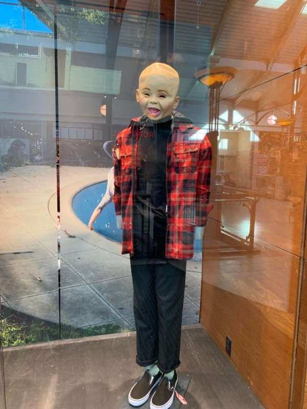 Scary Mannequins (16 pics)