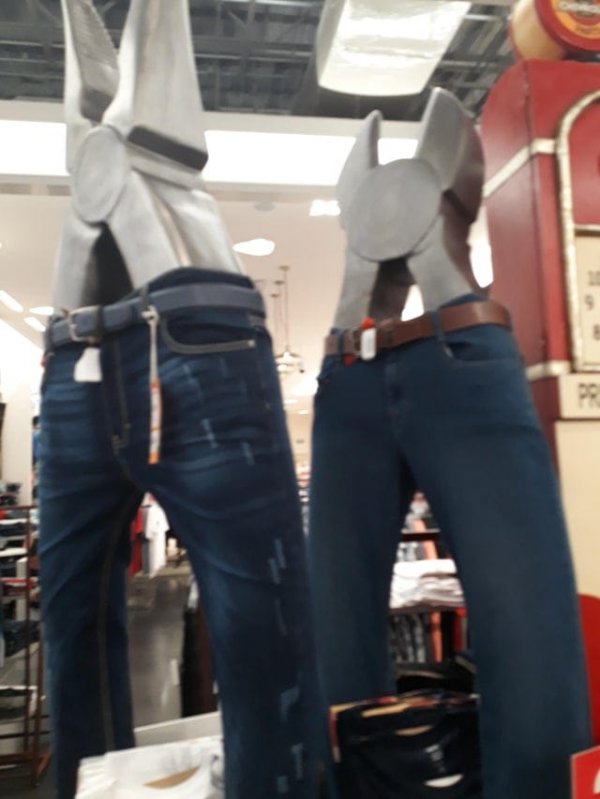 Scary Mannequins (16 pics)