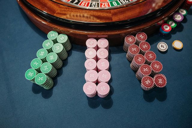 From Chips to Checks: How Casino Games Train Your Financial Brain From Chips to Checks: How Casino Games Train Your Financial Brain
