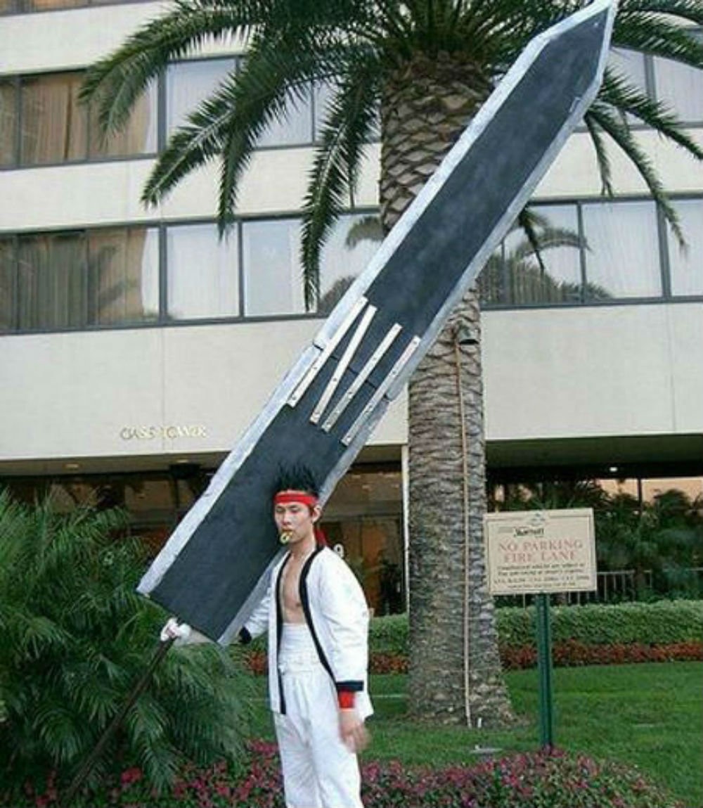 Giant Things (17 pics)