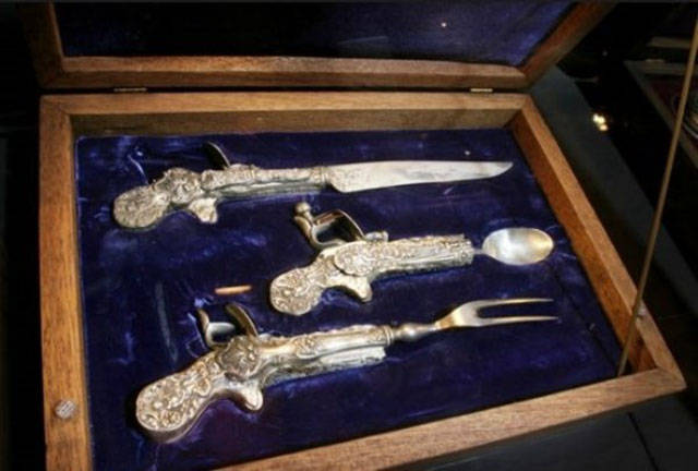 Crazy Weapons (23 pics)