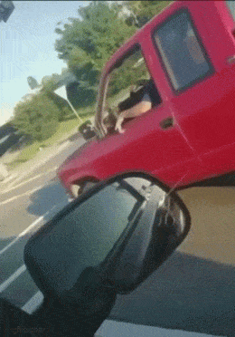 Acid GIFs, June 4 (25 gifs) Acid GIFs, June 4 (25 gifs)