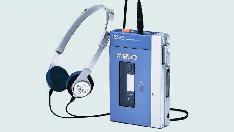 Cool Gadgets From The Past (23 pics)