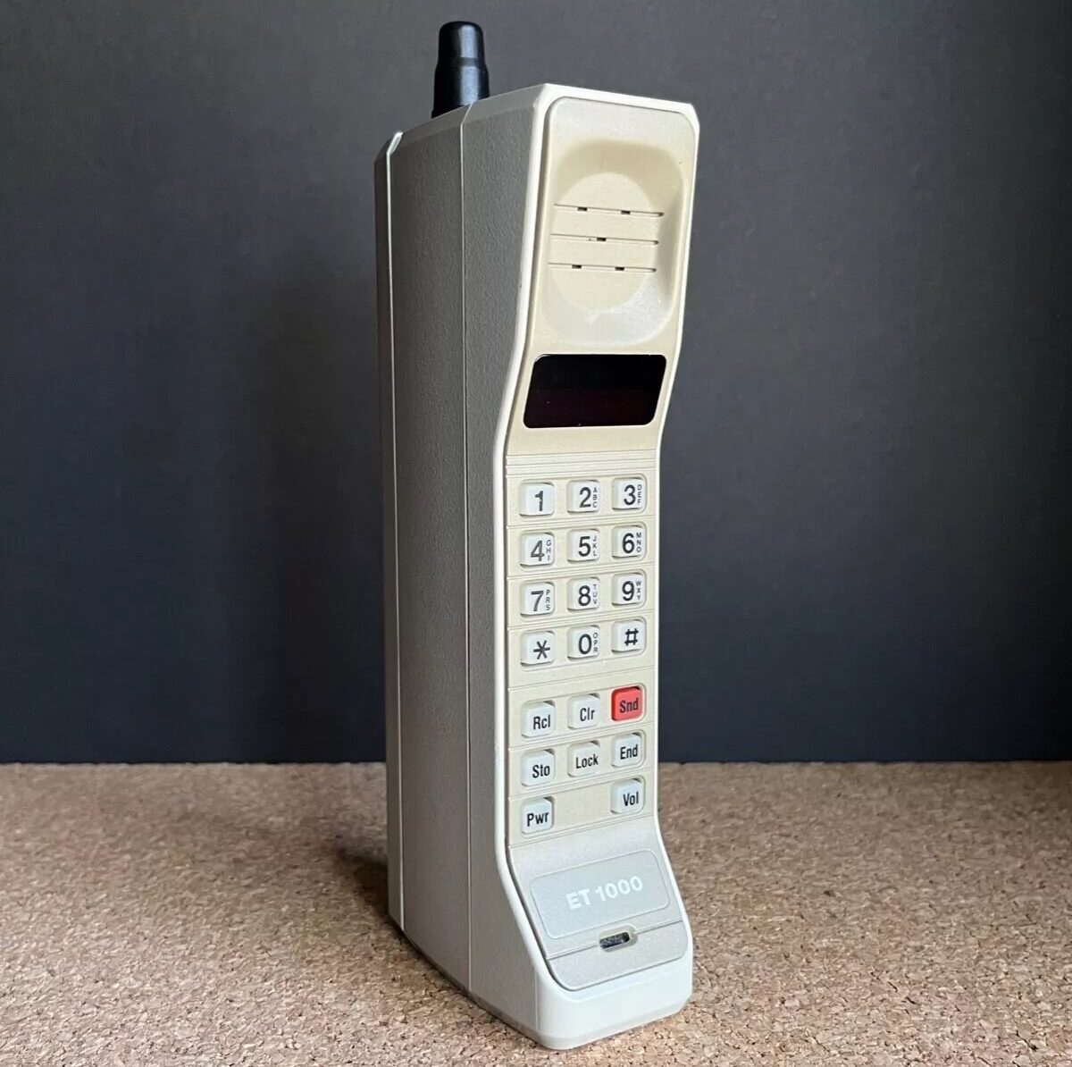 Cool Gadgets From The Past (23 pics)