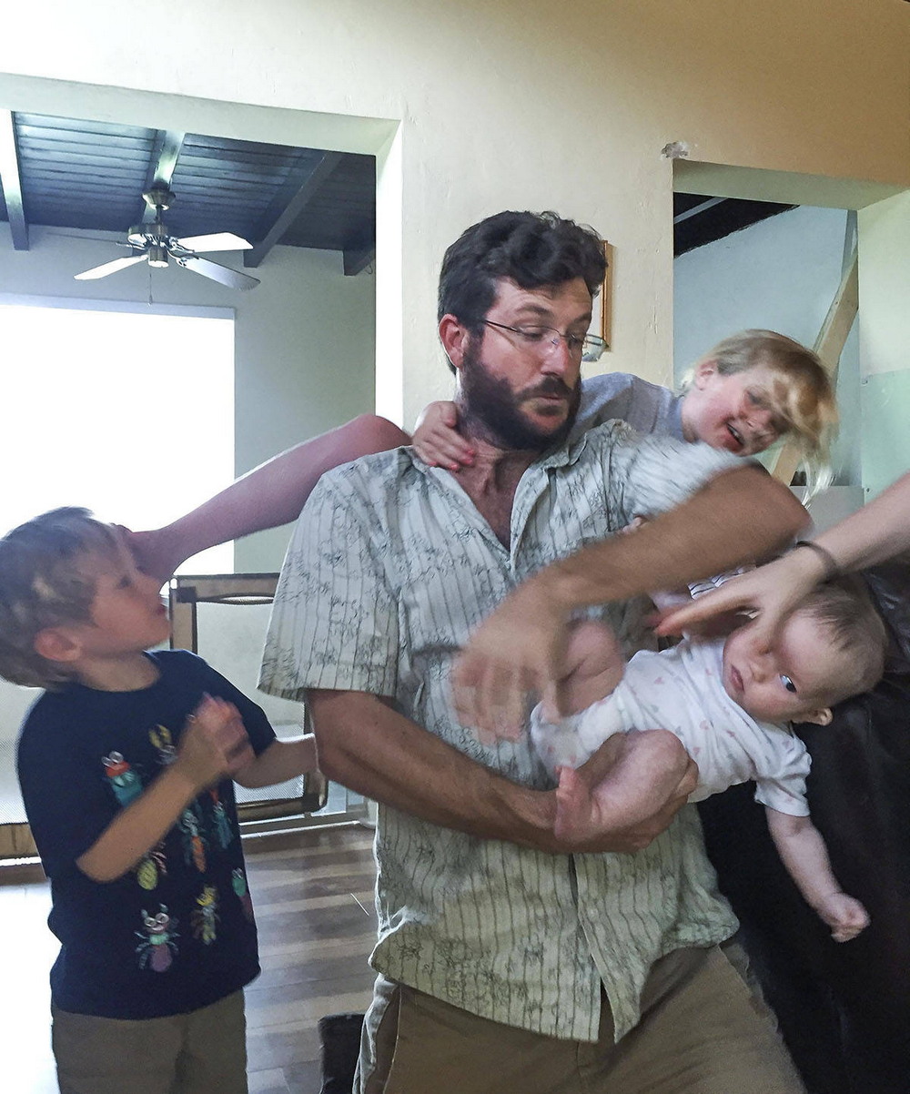 Bad Days Happen (23 pics)
