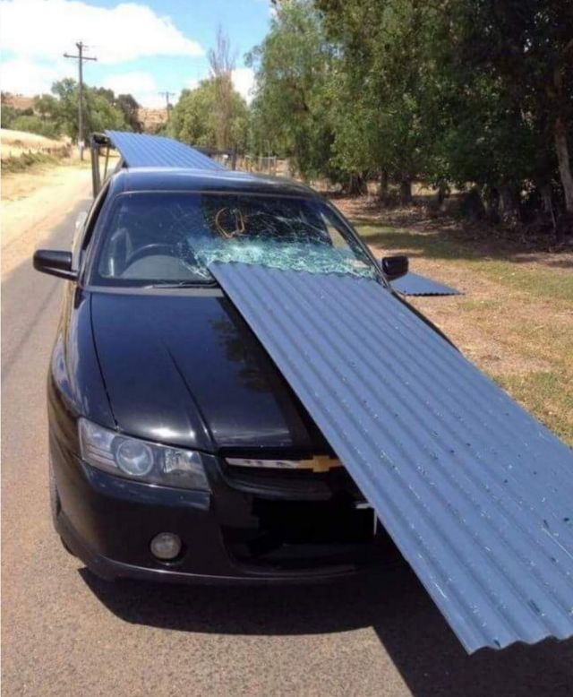 Bad Days Happen (23 pics)