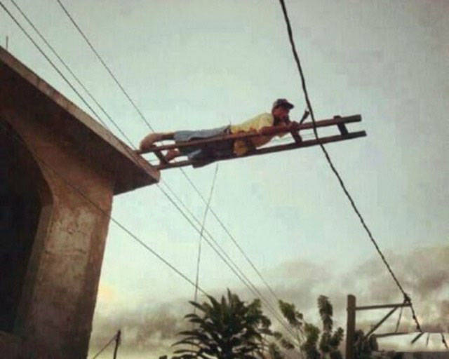They Don't Care About Safety (23 pics)