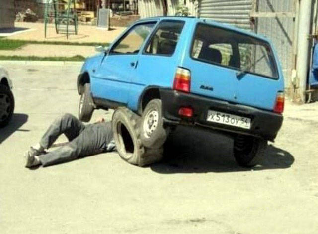 They Don't Care About Safety (23 pics)