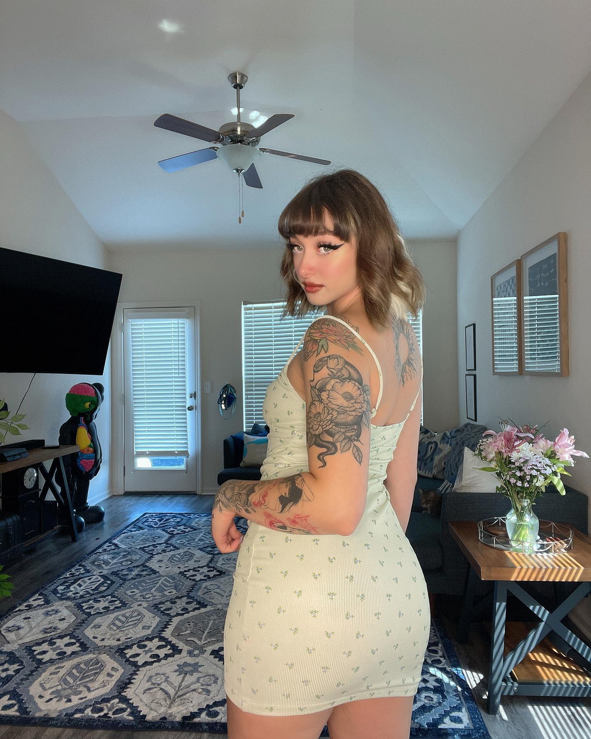 Girls In Sundresses (25 pics)