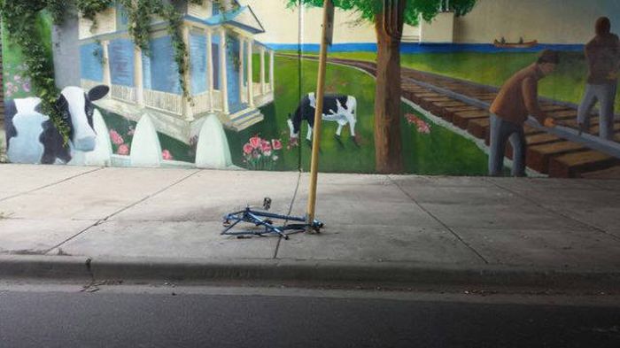 Bad Days Happen (23 pics)