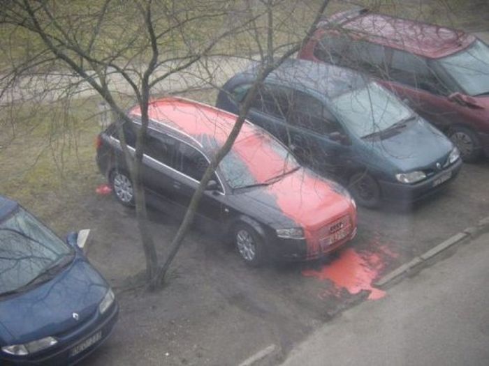 Bad Days Happen (27 pics)