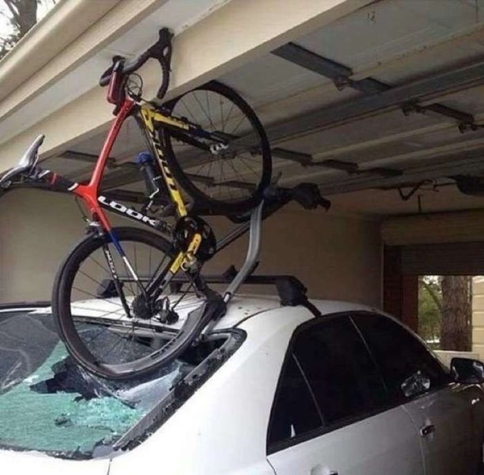 Bad Days Happen (27 pics)