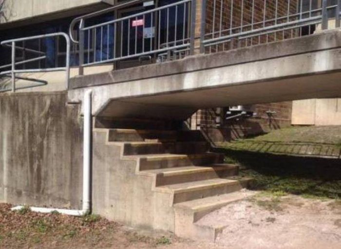 Failed Constructions (23 pics)