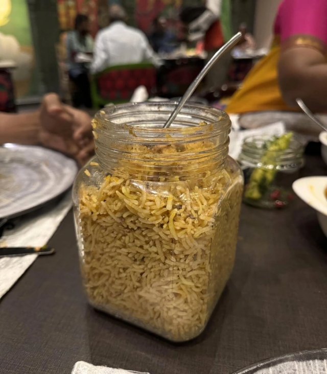 Weird Food Serving (16 pics)