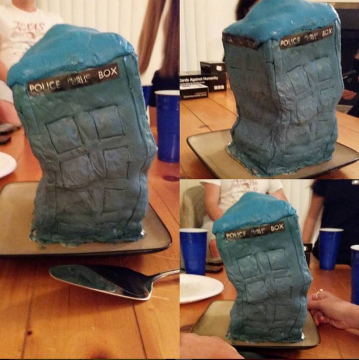 Failed Cakes (16 pics)