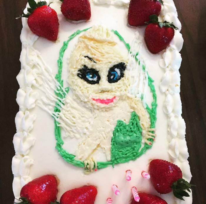 Failed Cakes (16 pics)