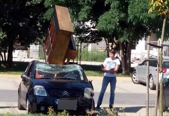 Bad Days Happen (20 pics)