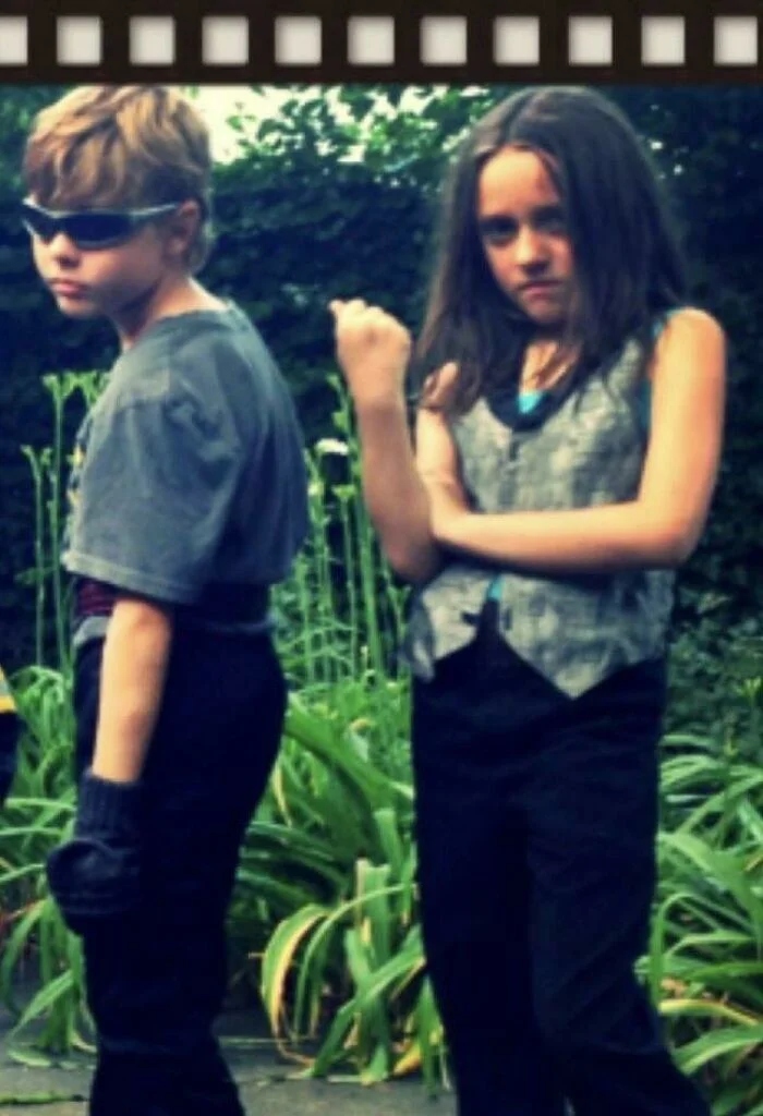 Awkward Photos From The Past (23 pics)
