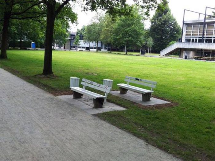 Unexpected Coincidences (23 pics)