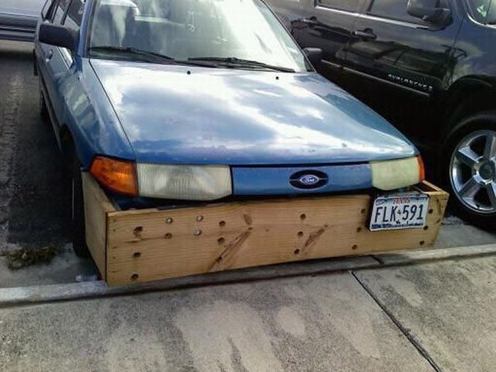 What Is Going On Here? (21 pics)