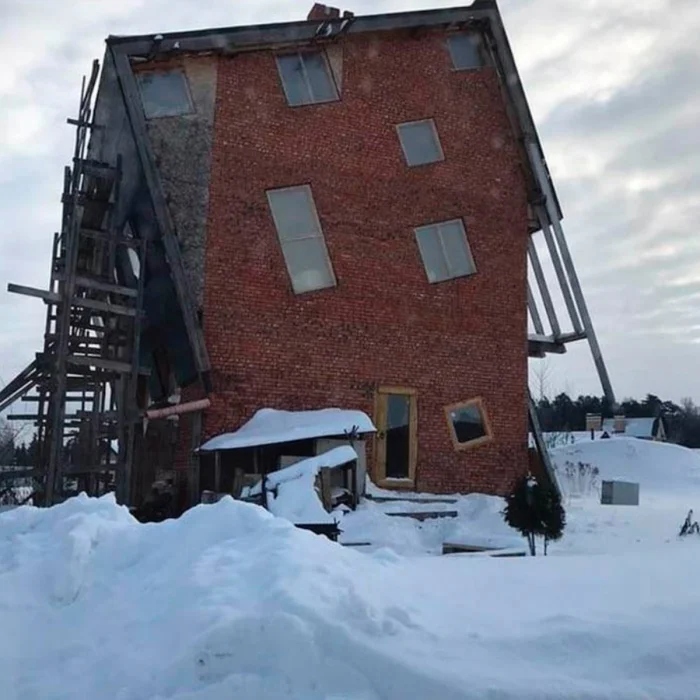 Failed Constructions (17 pics)