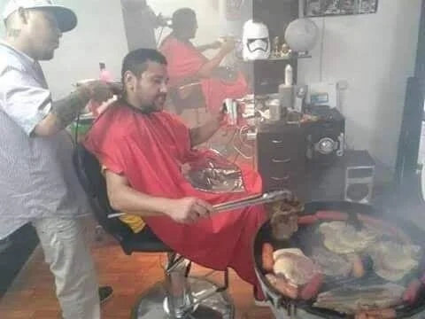 What Is Going On Here? (20 pics)