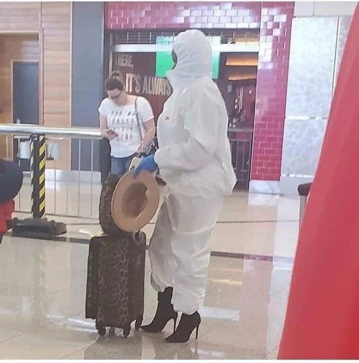 What Is Going On Here? (20 pics)