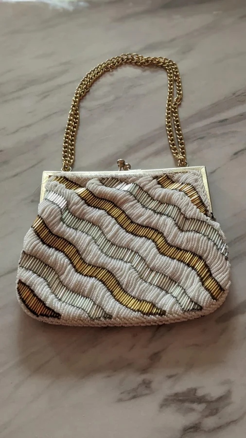 Cool Finds In Thrift Shops (20 pics)