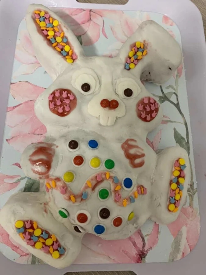 Odd Cakes (17 pics)