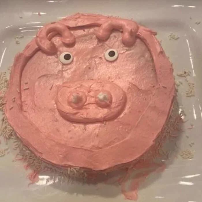 Odd Cakes (17 pics)