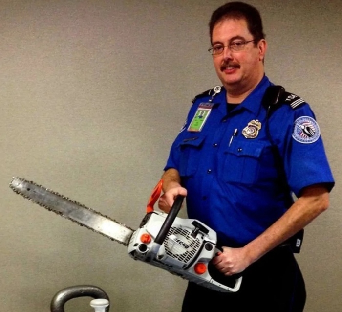 Unusual Finds At Customs (20 pics)