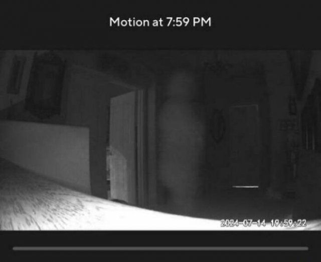 Creepy Photos And Finds (25 pics)