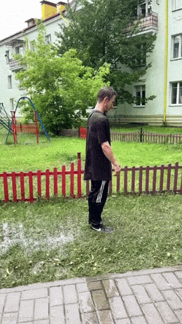 Acid GIFs, June 19 (25 gifs) Acid GIFs, June 19 (25 gifs)
